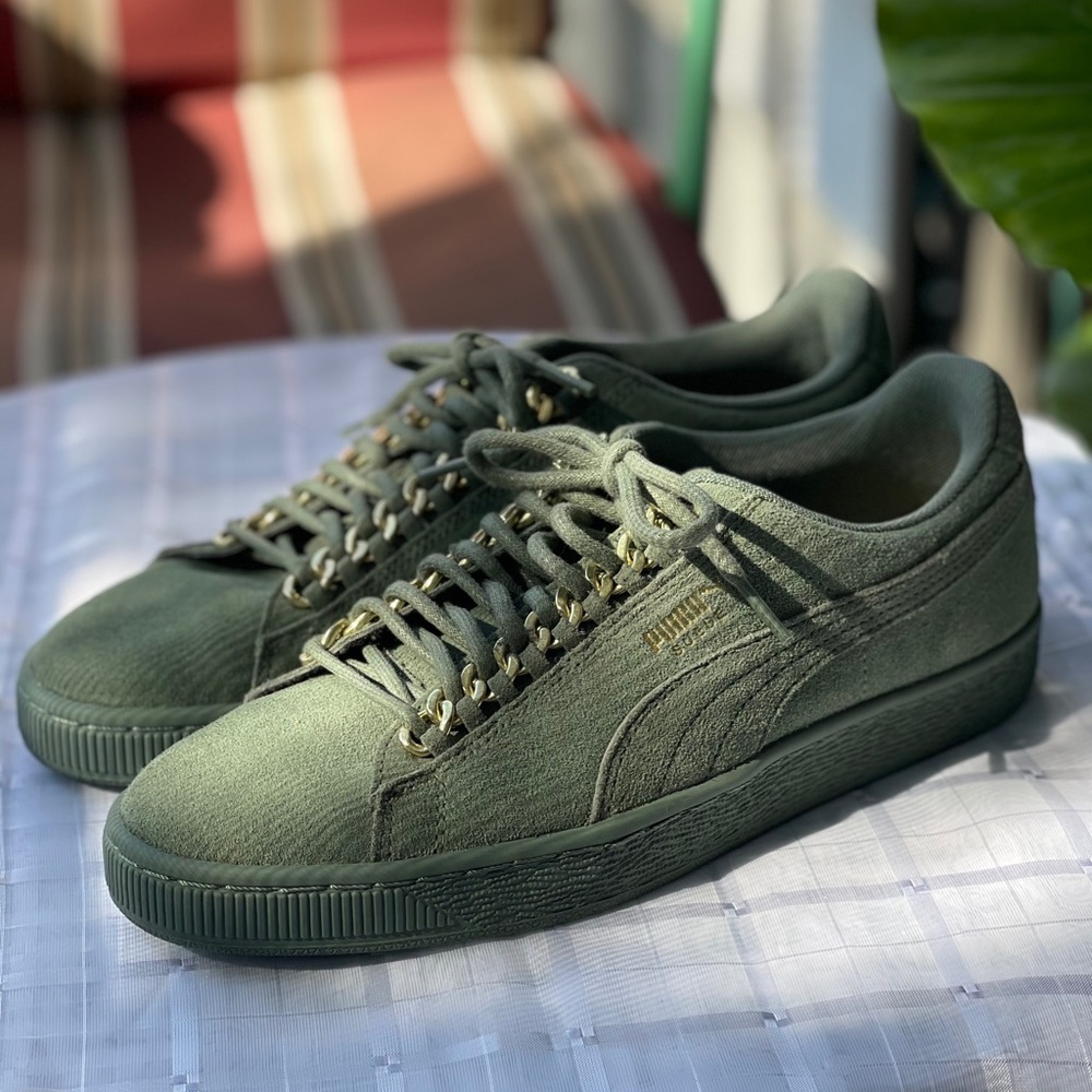 Olive Green Suede Classic Pumas